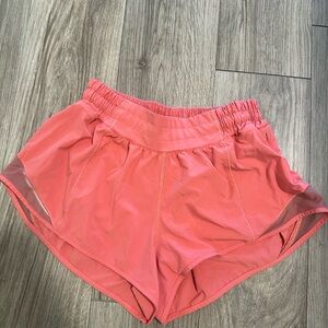 Lululemon Hotty Hot Short